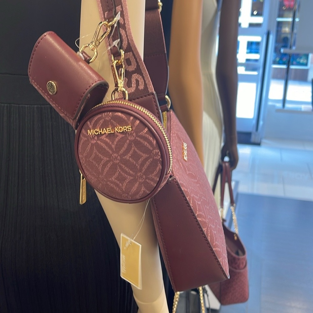 MICHAEL KORS Jet Set Travel Small Logo Jacquard Crossbody With Tech Attach NWT - Picture 9 of 16